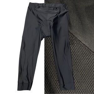 4ucycling 3/4 Padded Bike Leggings NWT Size Large